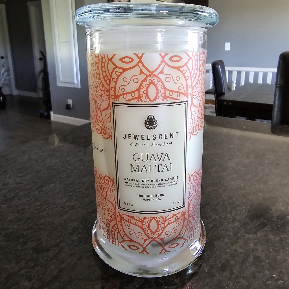 Jewelscent guava Mai Tai soy candle size 6 ring